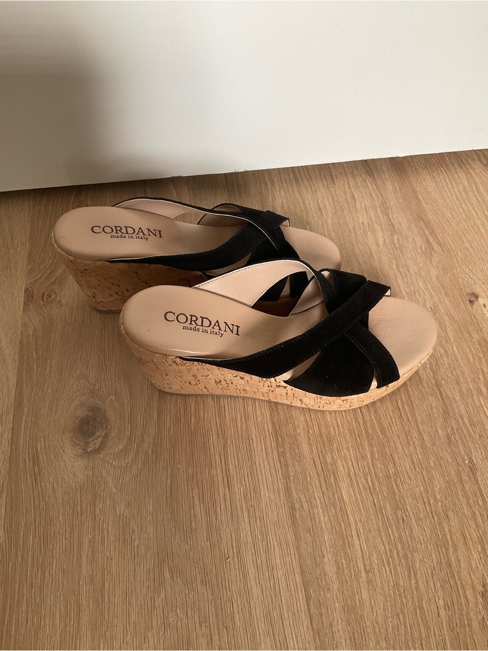 Cordani Made in Italy Cork Wedge Sandals – EU 38 NWOT